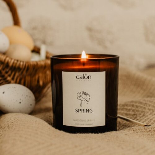 Parisienne Spring candle with egg basket